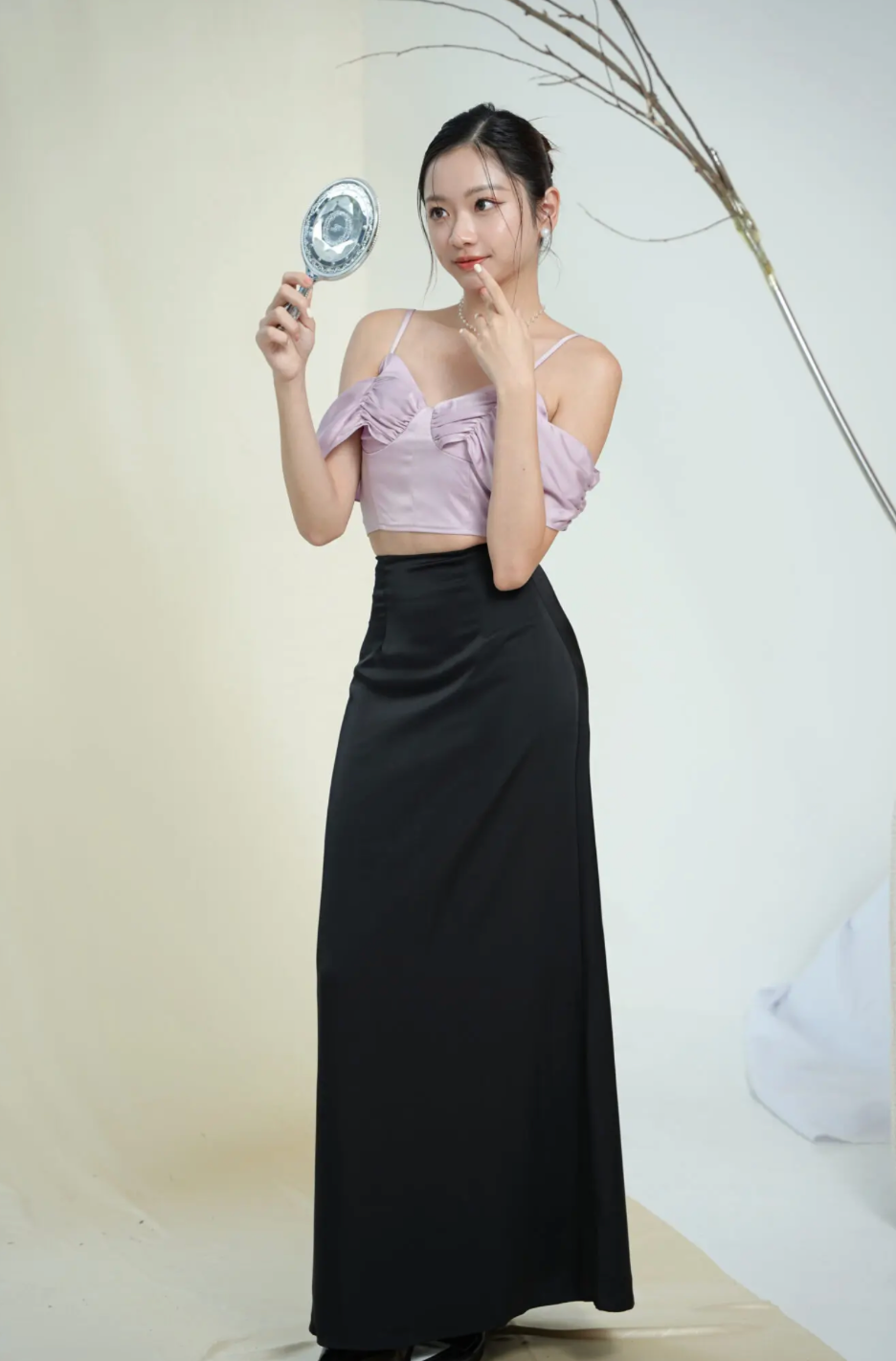 Room8008 Dinner Satin Long Skirt in Black