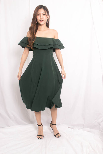 Lynda Flutter Off Shoulder Dress in Green