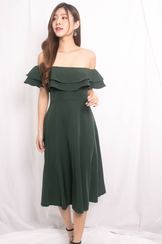 Lynda Flutter Off Shoulder Dress in Green