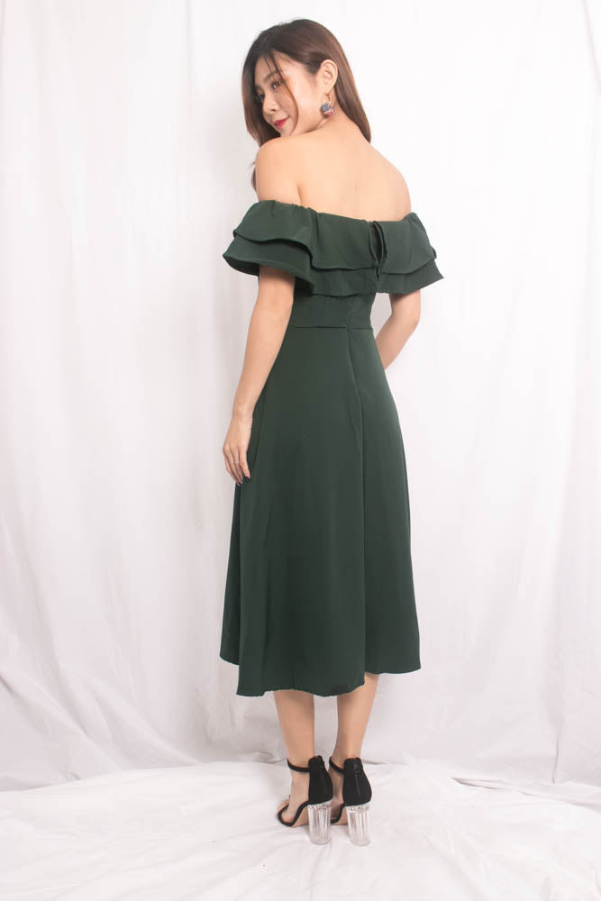 Lynda Flutter Off Shoulder Dress in Green