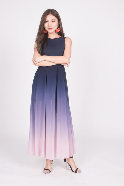 *LUXE* Erila Ombre Maxi Dress in Navy