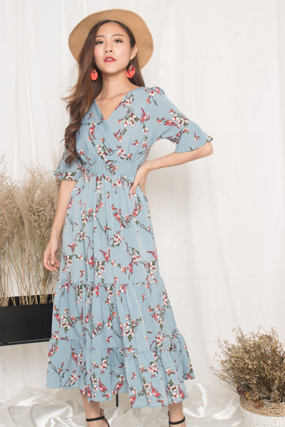 Sassy Island Floral Dress In Blue