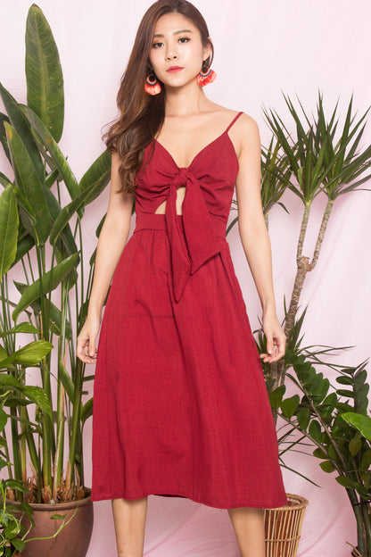 Julea Ribbon Dress in Burgundy