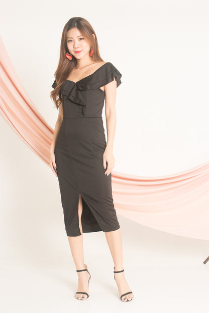 Helna Offsie Dress in Black