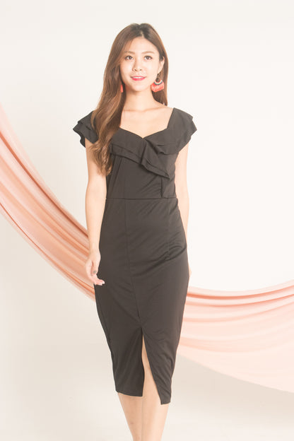 Helna Offsie Dress in Black