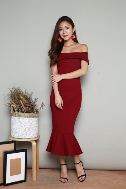 LUXE - Angewina Formal Mermaid Dress in Burgundy